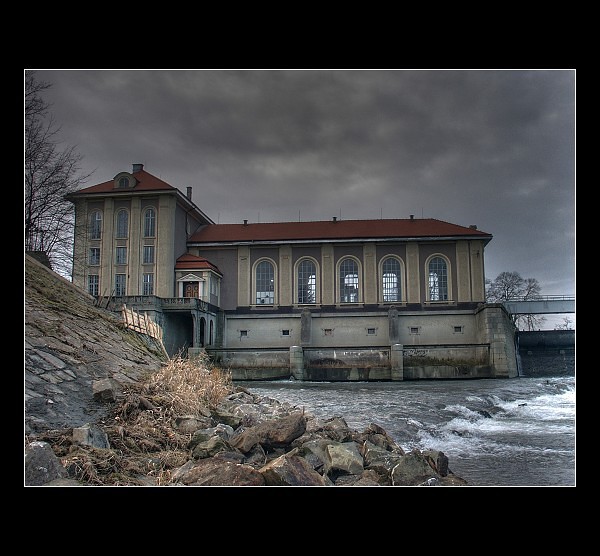 Na strži