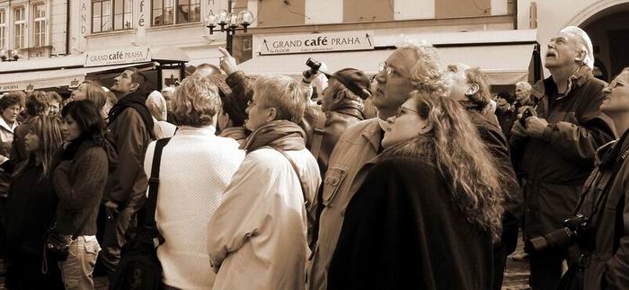 ...aaa fotime vsetci povinne ;)...