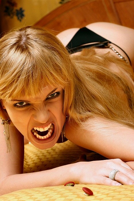 A pak mě sežrala zaživa....