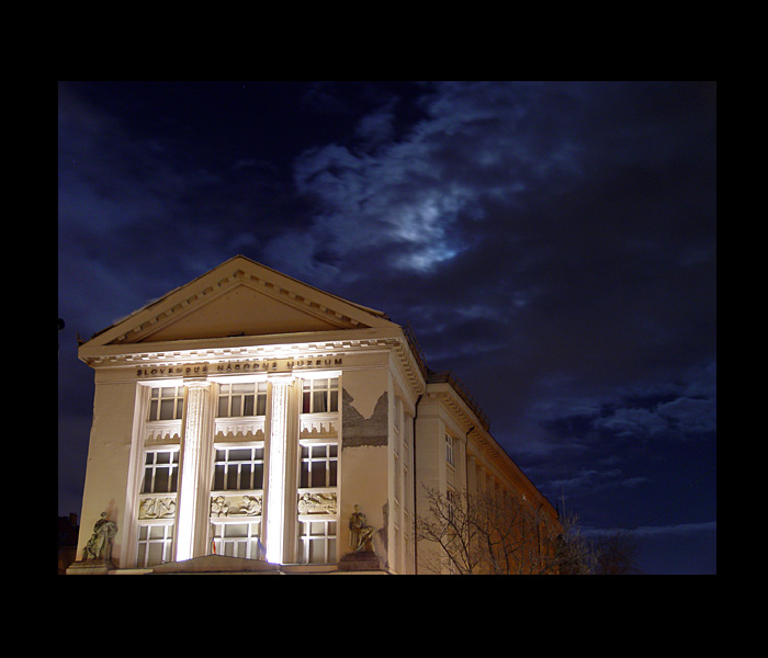 <B>Slovenské národné múzeum</B>