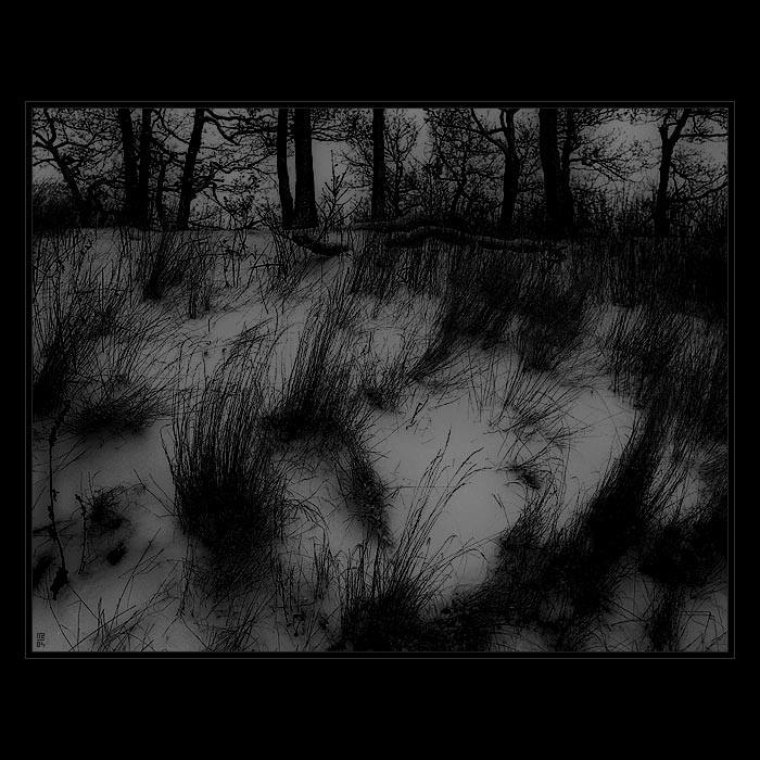 <b> . . . NEVLÍDNO . . .<hr></b>(...vzpomínky)<br><b>