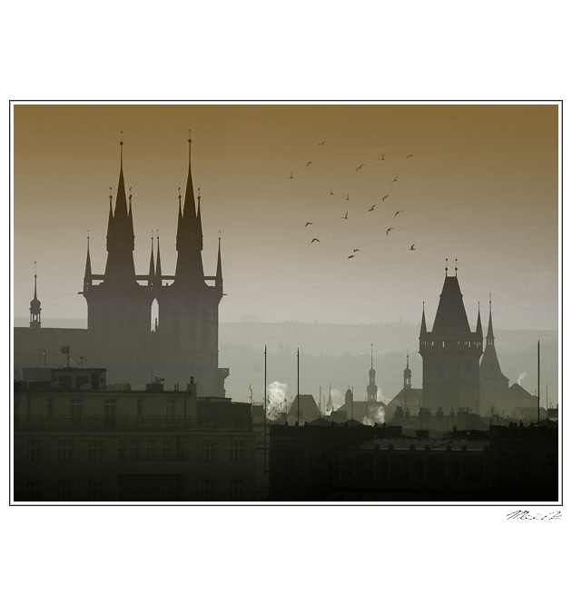 ...Praha stověžatá...