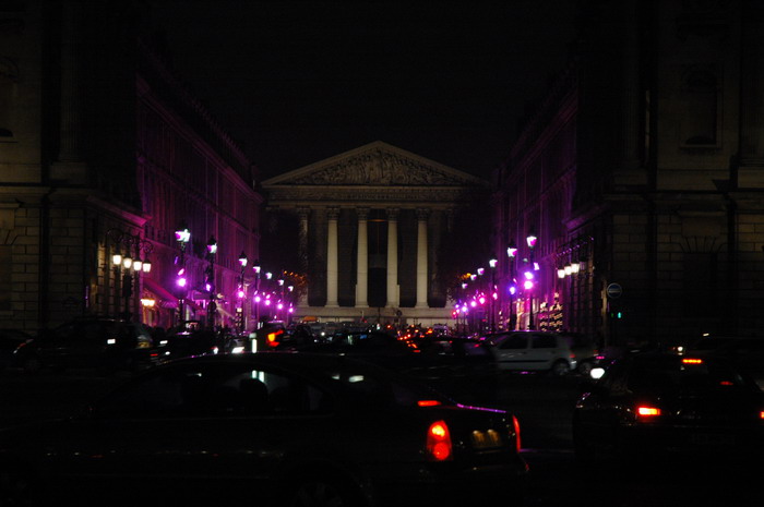 Paríž v noci