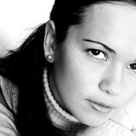 <b>...hore hlavou (MONA IX)</b>