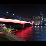 <b>London Bridge</b>