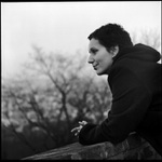 Míša kouká přes hradby