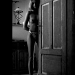 ...maminka není doma...