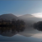 Most přes klidné vody