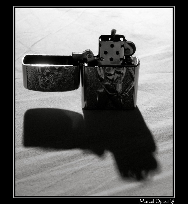 <b><u>*****Zippo*****</b></u> </a></span><br>