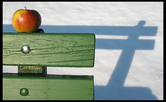 Zátišie s lavičkou