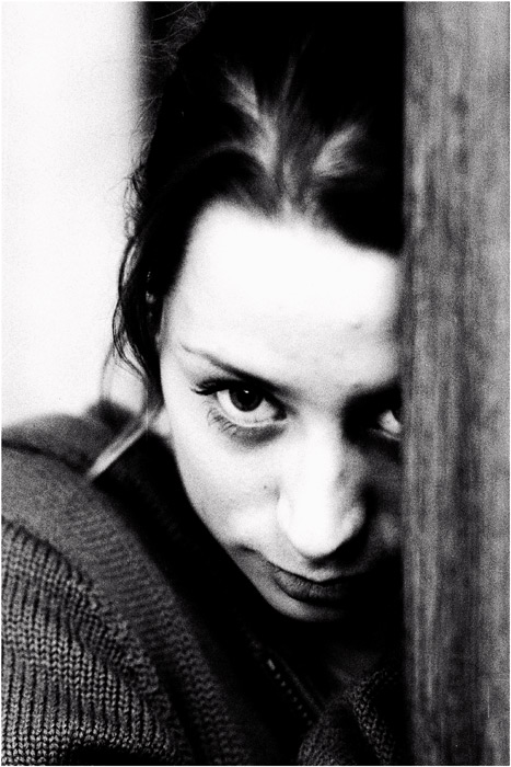 <b> . . . . . . . . . . </b>