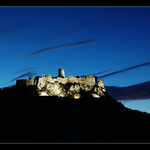 <B><U> ... majestátny ...