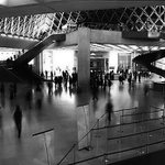 Lidé v Louvre
