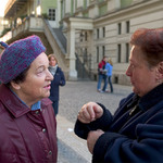 Paní, jedinou jistotou naší penze je aktivita mladých..