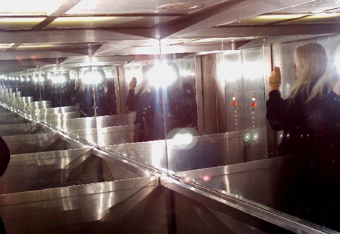 tisíc malých sluncí