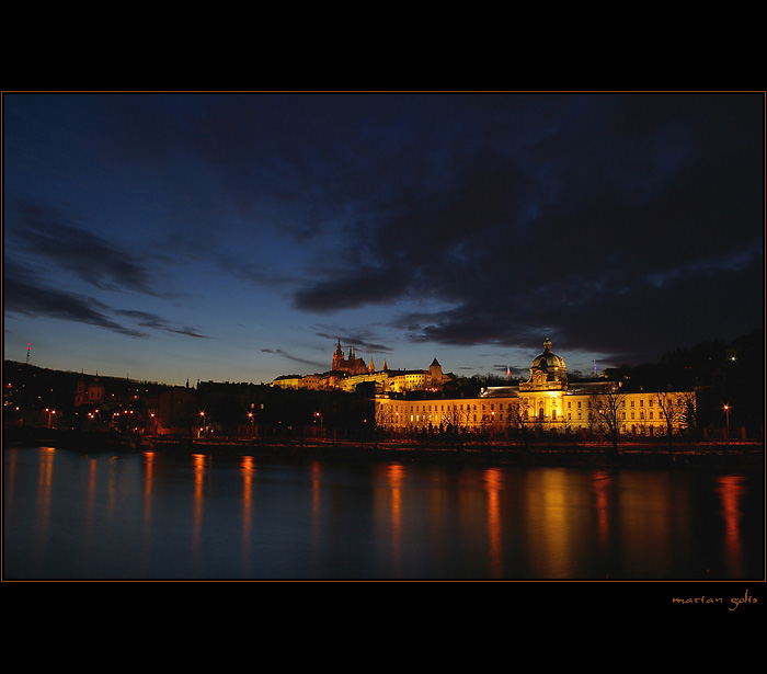 světla nad Vltavou