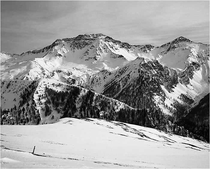 PIC SAINT ANDRE 2938 m. n m.