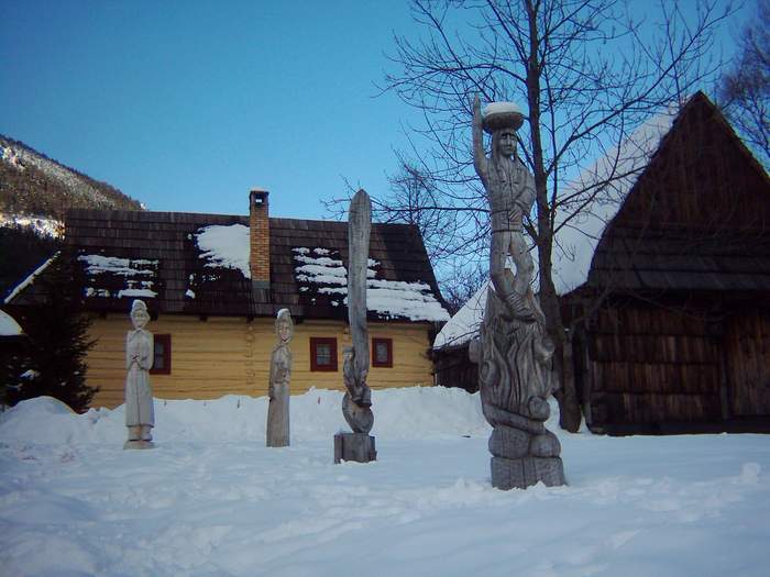 Dřevěná rodina