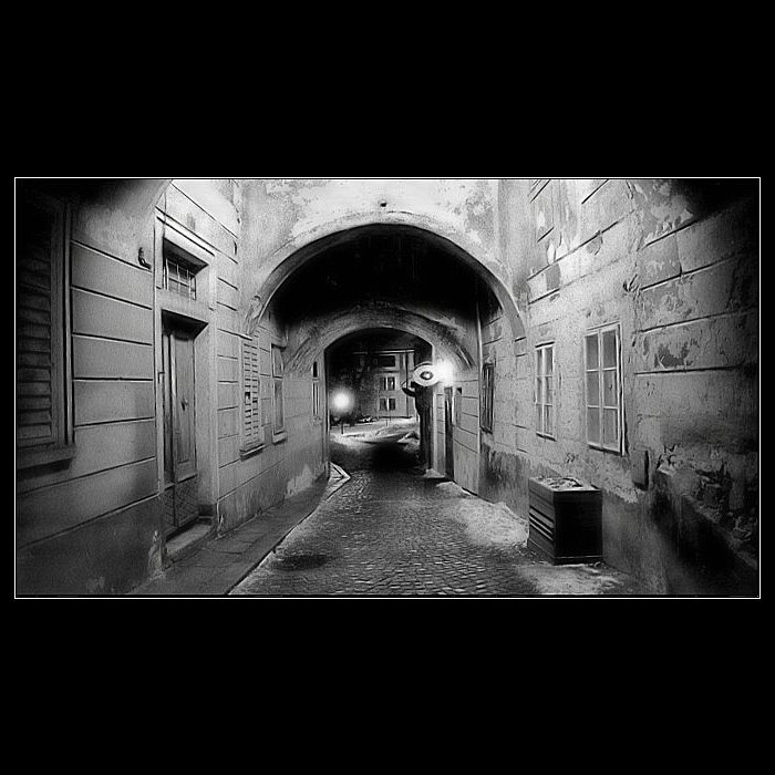 Sombre recess