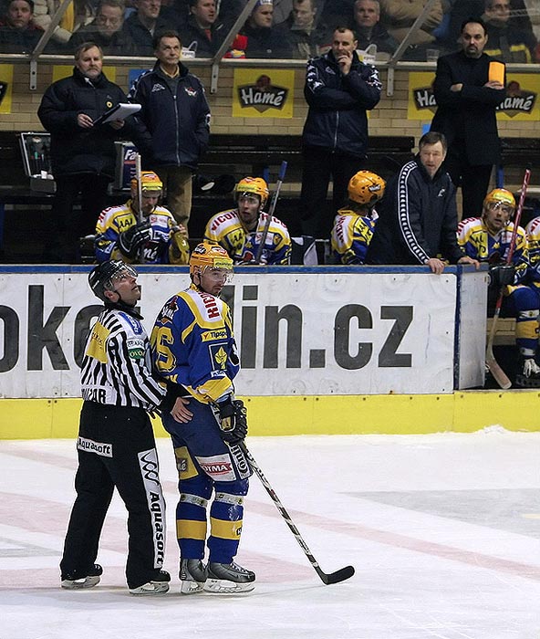 Play-off aneb Dívá se někdo?