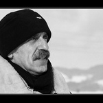 Zahleděn, zamyšlen.....