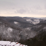 Údolí lišky Bystroušky z náspu Nového hradu