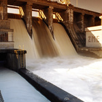 Brněnská přehrada v neděli večer