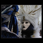 ... don't talk just kiss ...