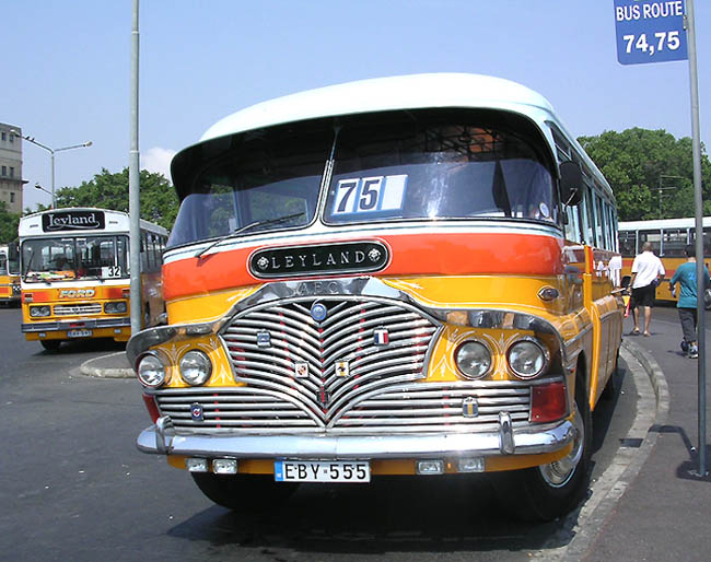 Maltský autobus