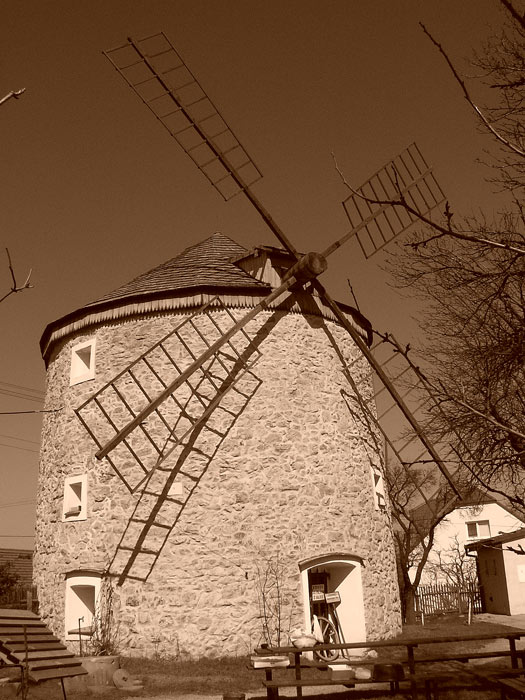 Mlýn