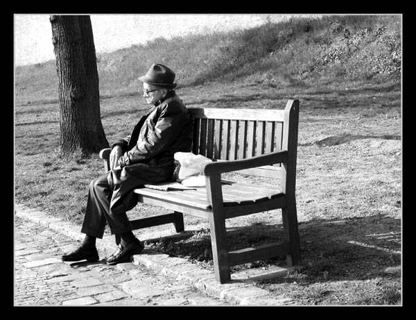 Nikam uz nespecham ... jen si tady chvilku posedim a hned prijdu ..