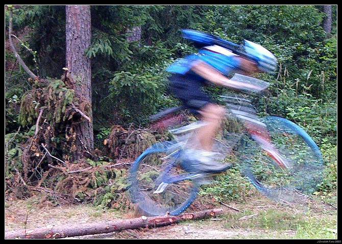 kdo sem strčil tu kládu!!!