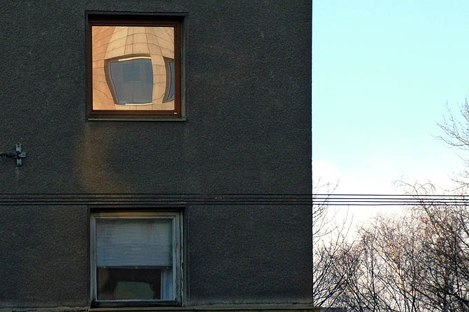 Nove vs. stare