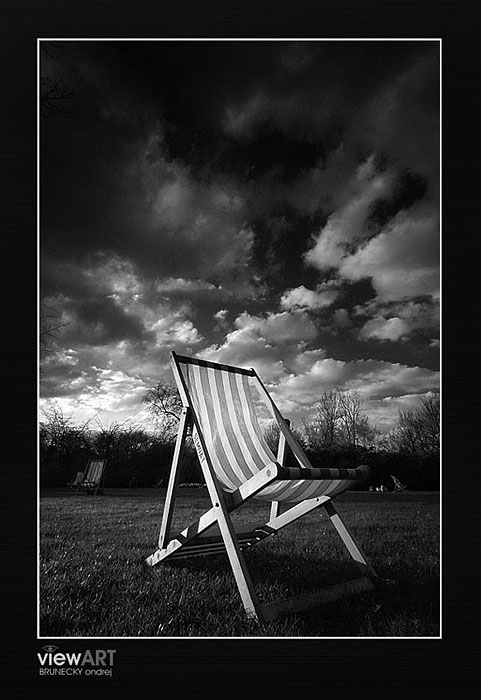 Richmond park aneb DOLENOŠÍNO