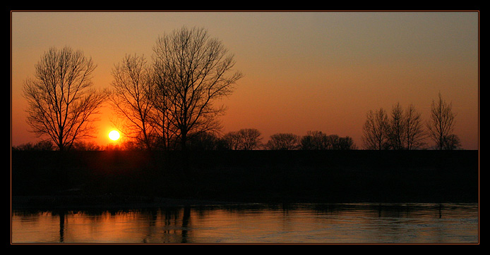 Další západ pri Váhu