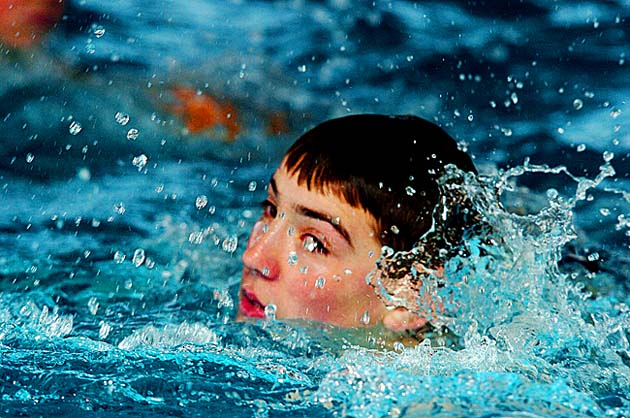 Zavodni plavec trenuje