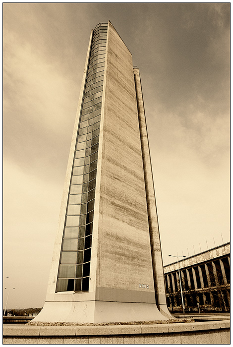 <b>Architektonické cvičení - retro