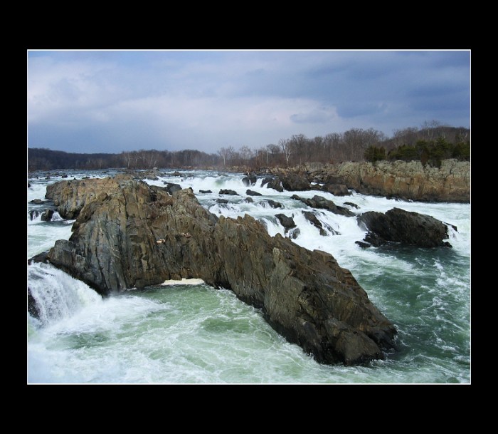 <b>.:Great Falls:.<b>