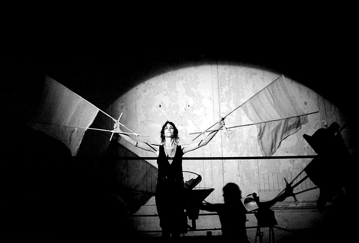 ..Antigona..