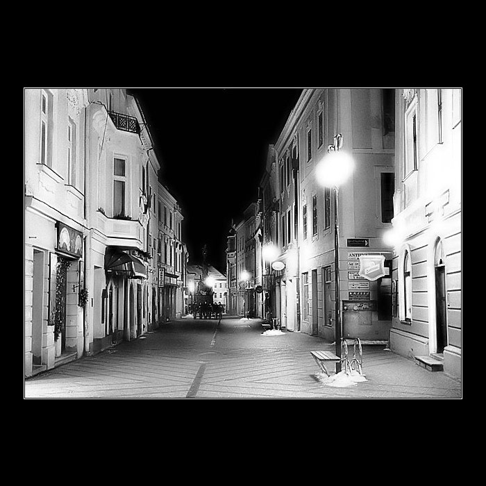 Sombre recess 2