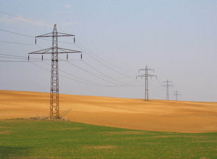 Pole, sloupy a tak.