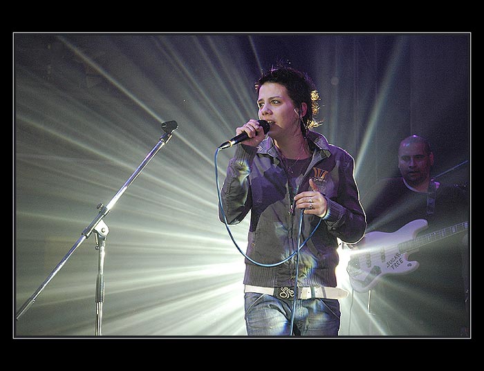 ~ Zářivá SuperStar ~