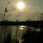 -západ nad jazerom-