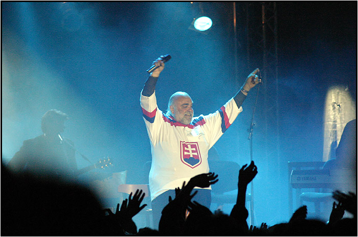 Demis Roussos