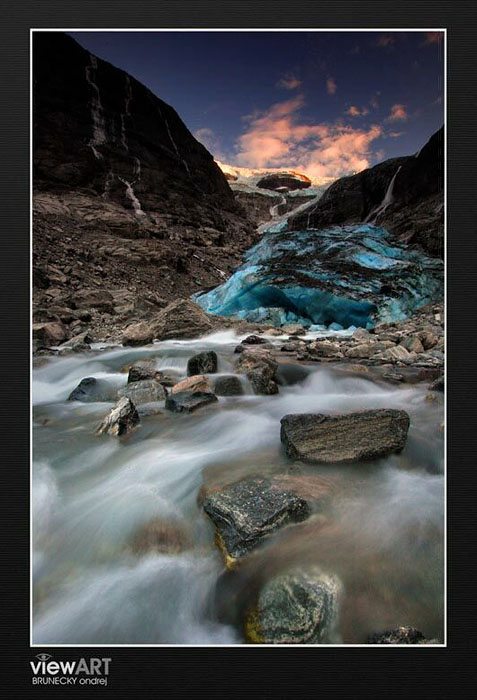 Jostedalsbreen v podvečer