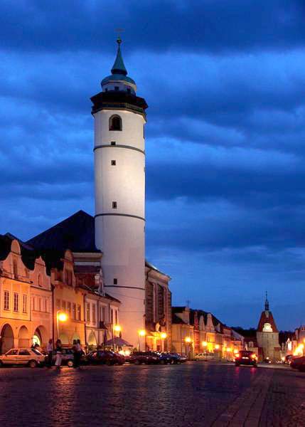 noční město