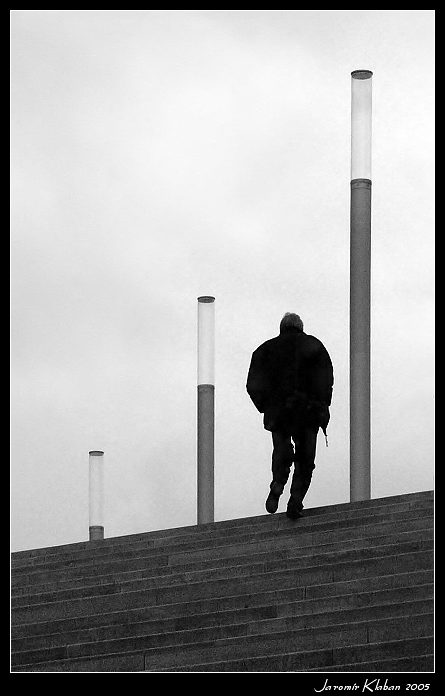 Beton, železo, sklo a...