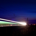 <b>**:.train.:**</b>