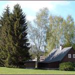 Letní pohled na chaloupku,sněhová nadílka