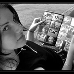 Andrea čte Photo Life:)